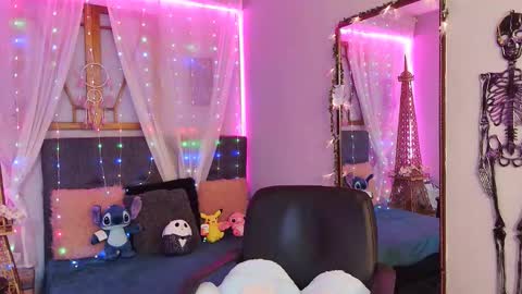 Kate  online show from 24, 1, 2025