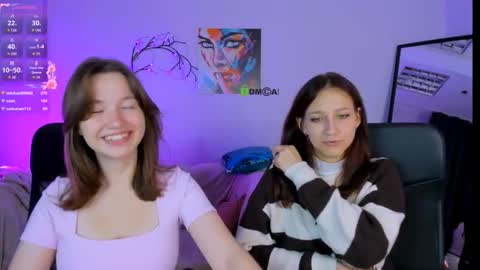 Snapshot of laura_queen_ chatting on 4, 10, 2025 laura_queen_ online show from 4, 10, 2025