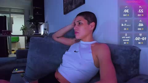 Laura Rose online show from 18, 1, 2025