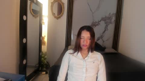 laura_serena online show from 1, 4, 2026