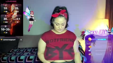 Snapshot of laura_sinner chatting on 8, 3, 2025 Laura online show from 8, 3, 2025