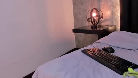 laura online show from 6, 2, 2025