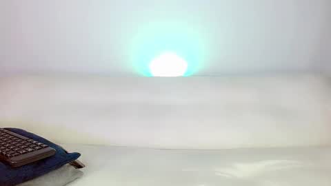 Laura online show from 12, 3, 2025