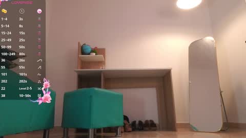 Snapshot of laura_zans_ chatting on 5, 3, 2025 Laura Zans I am sensual goddes and i was born for loveworshipping and enjoyment. online show from 5, 3, 2025