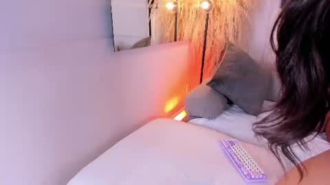 Snapshot of lauracarther chatting on 29, 6, 2026 LauraCarther online show from 29, 6, 2026