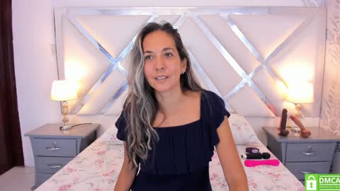 Laura online show from 2, 12, 2024