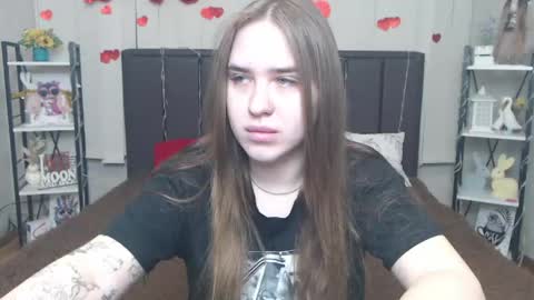 Snapshot of laurahlot chatting on 14, 5, 2026 LauraHlot online show from 14, 5, 2026