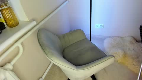 Leila Libertas online show from 8, 12, 2024