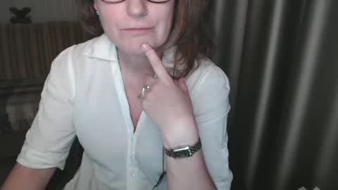 Lauraoven1 online show from 7, 3, 2025