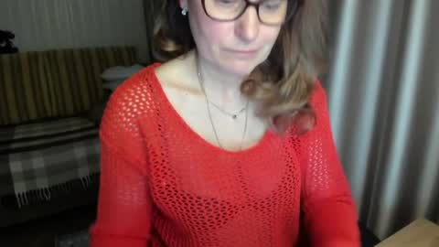 Snapshot of lauraoven1 chatting on 27, 4, 2026 Lauraoven1 online show from 27, 4, 2026