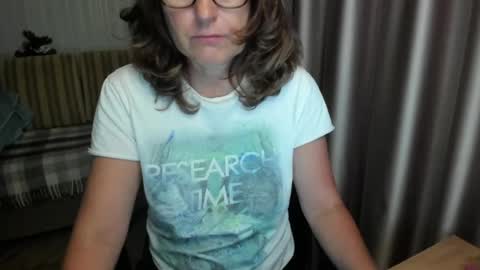 Snapshot of lauraoven1 chatting on 15, 7, 2026 Lauraoven1 online show from 15, 7, 2026