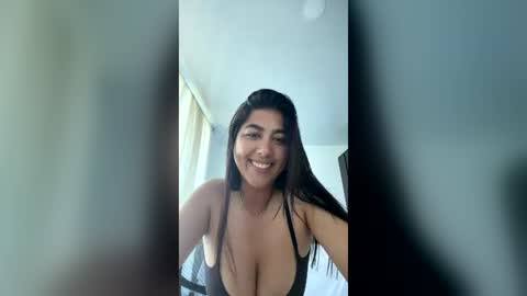 laurasierra online show from 23, 6, 2026