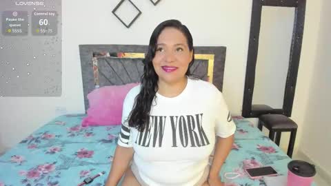 laurasofia01 online show from 22, 10, 2025