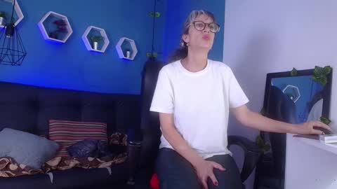 Laura Sofia online show from 1, 3, 2026