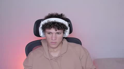 Laureent online show from 8, 10, 2025