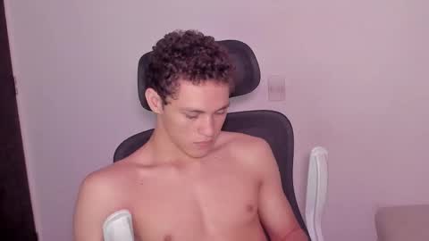 Laureent online show from 6, 3, 2026