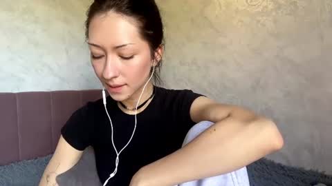 Snapshot of laurelimaino chatting on 29, 6, 2026 laurelimaino online show from 29, 6, 2026