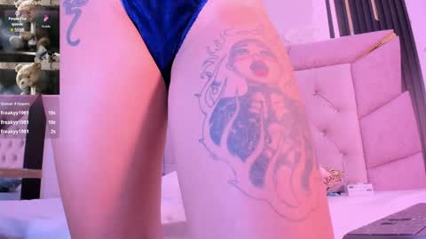 Snapshot of laurem_paulette chatting on 4, 3, 2025 Laurem online show from 4, 3, 2025
