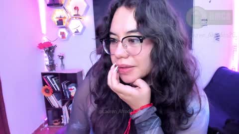 Snapshot of lauren_afrodita chatting on 15, 12, 2024 Im Lauren independent model online show from 15, 12, 2024