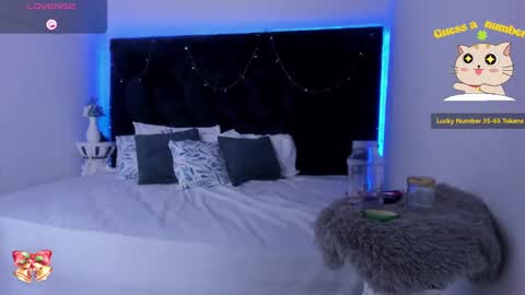 Snapshot of lauren_fit chatting on 7, 2, 2025 Lauren online show from 7, 2, 2025