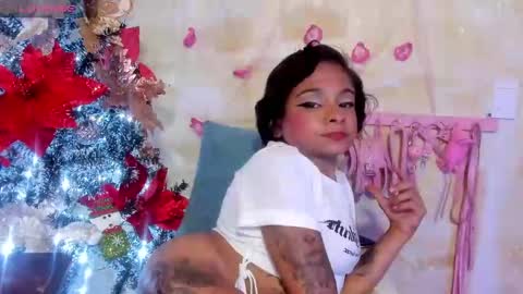 Snapshot of lauren_hills7069 chatting on 11, 12, 2024 Lauren online show from 11, 12, 2024