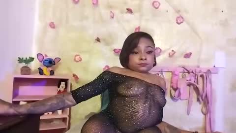 Snapshot of lauren_hills7069 chatting on 18, 1, 2025 Lauren online show from 18, 1, 2025