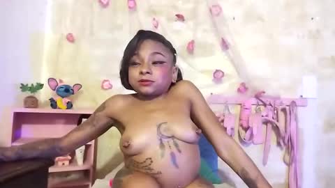 Snapshot of lauren_hills7069 chatting on 18, 1, 2025 Lauren online show from 18, 1, 2025