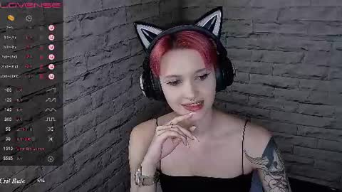 Snapshot of lauren_raquel chatting on 27, 6, 2026 Eva online show from 27, 6, 2026