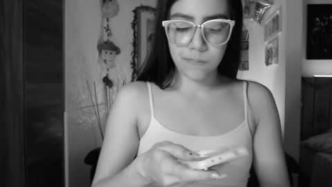 Lauren online show from 8, 12, 2024