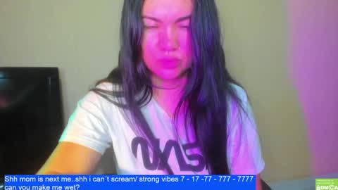 onlyfan laureng7 - 7 laureng2 online show from 1, 3, 2025