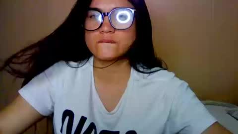 onlyfan laureng7 - 7 laureng2 online show from 25, 9, 2025