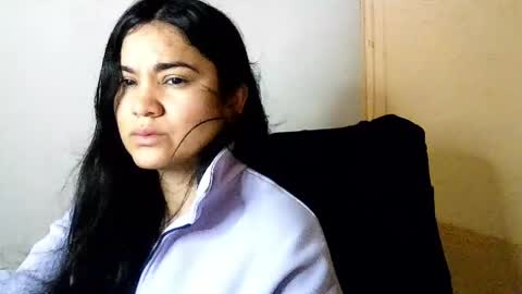 Snapshot of laurengirls1 chatting on 8, 6, 2026 onlyfan laureng7 - 7 laureng2 online show from 8, 6, 2026