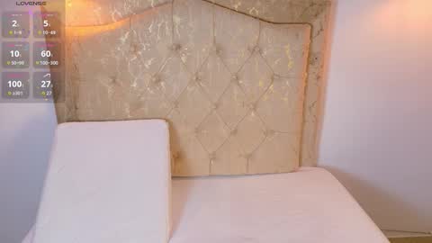 laurenn_smitth online show from 17, 3, 2026