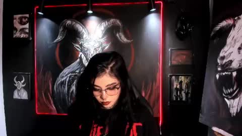  LAUREN INDEPENDENT MODEL HELP ME REACH 100 LIKES PLS  online show from 5, 7, 2026