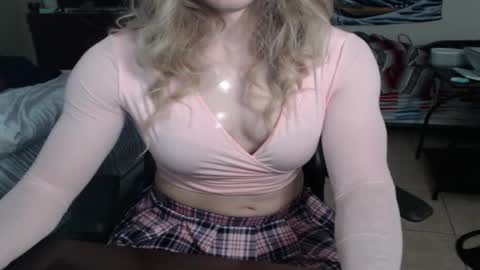 Lauren online show from 4, 1, 2025