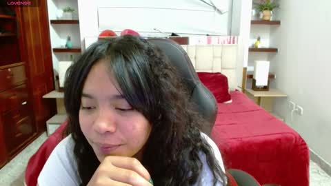 laurent online show from 26, 2, 2025