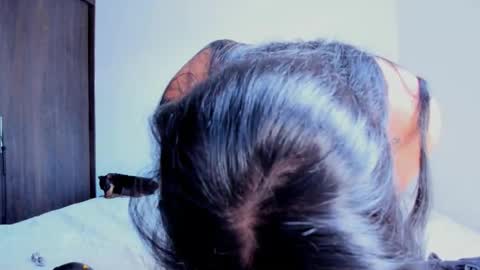 Lucie  online show from 25, 11, 2025