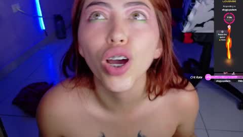 ANA LAURA online show from 9, 3, 2025