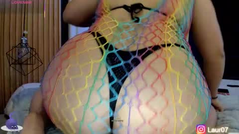 Lau Roberts online show from 3, 10, 2025