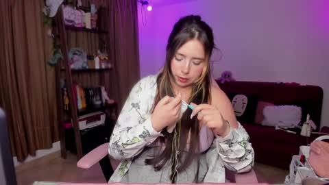          online show from 17, 1, 2025