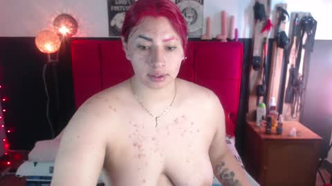 Snapshot of lava_vulcain chatting on 2, 1, 2025 Lava Vulcain online show from 2, 1, 2025