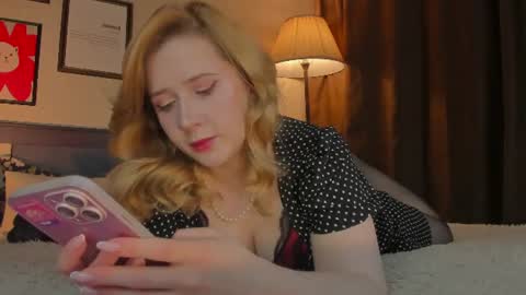 Snapshot of lavender_tender chatting on 11, 6, 2026 Lav online show from 11, 6, 2026