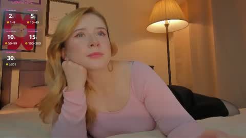 Snapshot of lavender_tender chatting on 29, 6, 2026 Lav online show from 29, 6, 2026