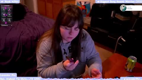 Snapshot of lavendermei chatting on 12, 11, 2025 LavenderMei online show from 12, 11, 2025