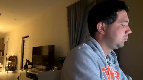 Snapshot of law_cambio chatting on 2, 12, 2024 law_cambio online show from 2, 12, 2024