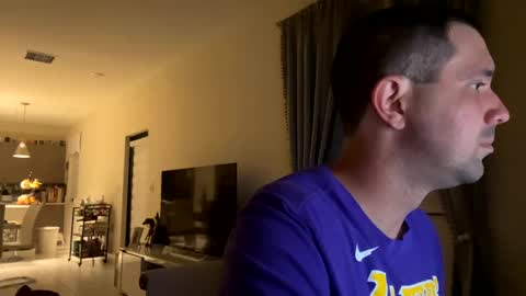 Snapshot of law_cambio chatting on 7, 12, 2024 law_cambio online show from 7, 12, 2024