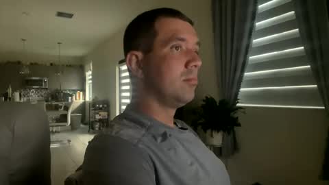 Snapshot of law_cambio chatting on 12, 12, 2024 law_cambio online show from 12, 12, 2024