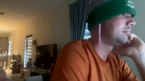 Snapshot of law_cambio chatting on 25, 12, 2024 law_cambio online show from 25, 12, 2024