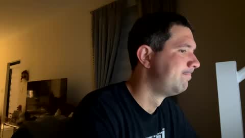 Snapshot of law_cambio chatting on 3, 1, 2025 law_cambio online show from 3, 1, 2025