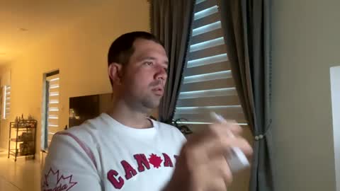 Snapshot of law_cambio chatting on 12, 3, 2025 law_cambio online show from 12, 3, 2025